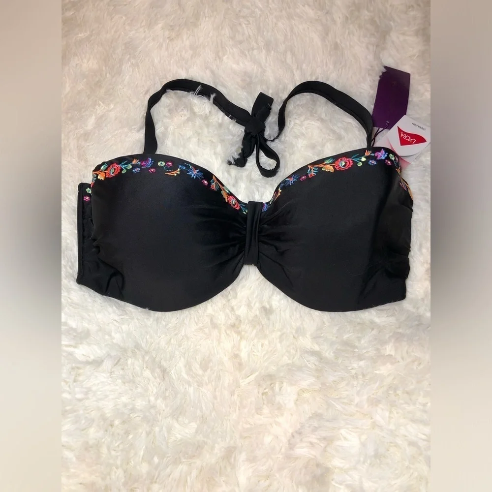 Black Floral Trim Balconette Bikini Top with Underwire